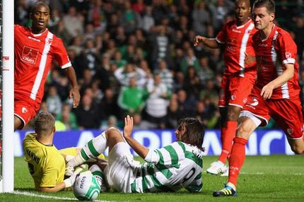 Οι Ελβετοί μιλούν για νομική νίκη, η UEFA σφυρίζει αδιάφορα