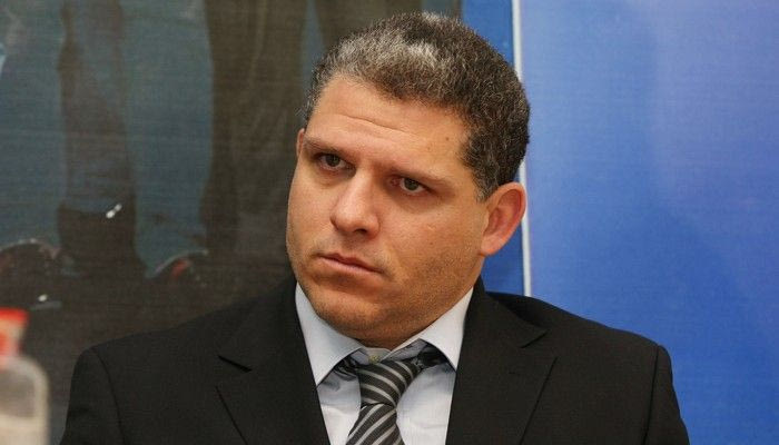 Ξεκινά δουλειά ο Μανωλόπουλος