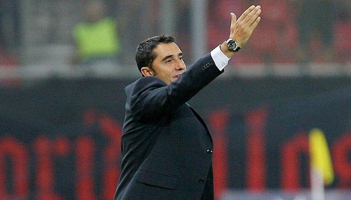 Βαλβέρδε: “Δεν μου άρεσε που αποδοκιμάστηκε ο Κοστάνσο”