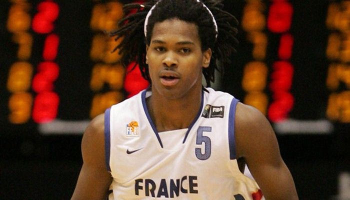 Στο χέρι του Ζελαμπάλ η συμμετοχή στον προημιτελικό