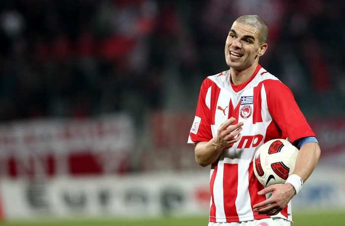 Άλβαρες: “Έχω μιλήσει με ΑΕΚ”