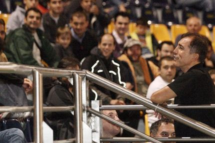 Με κόσμο και… Τζέιμς η προπόνηση του Άρη