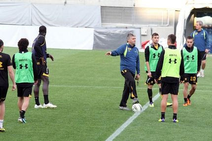 Τσιώλης: “Το χρωστάμε στον κόσμο και τους εαυτούς μας”