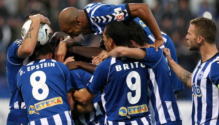 Θερμή υποδοχή για τους θριαμβευτές της Τούμπας