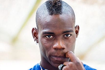 Κινδύνευσε να καεί ζωντανός ο Μπαλοτέλι!