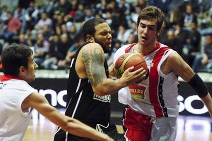 Άνετη επικράτηση για τη Μπεσίκτας στην πρεμιέρα του Ντερόν Ουίλιαμς