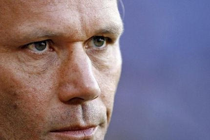 Δεν θα αναλάβει πόστο στον Αγιαξ ο φαν Μπάστεν