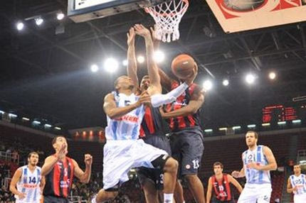 Φενέρμπαχτσε – Κάχα Λαμποράλ 66-69