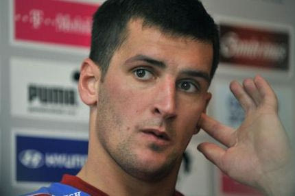 Στο νοσοκομείο λόγω κατάθλιψης ο Φένιν