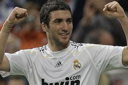 Γλίτωσε το πρόωρο τέλος της καριέρας του ο Ιγκουαϊν