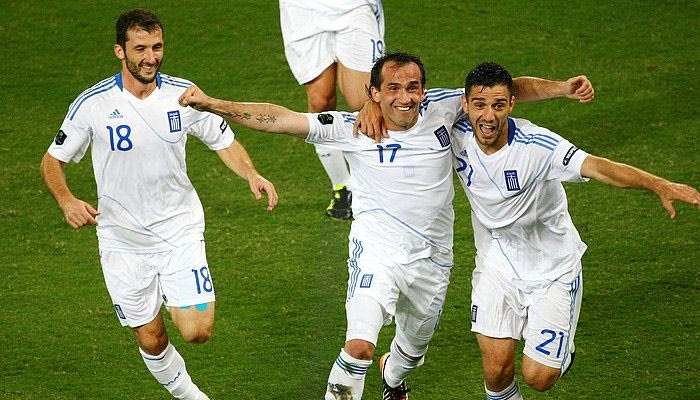 Φωτάκης: “Να χαρούμε το Euro”