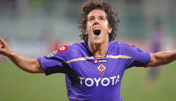 “Έδεσε” τον Γιόβετιτς ως το 2016