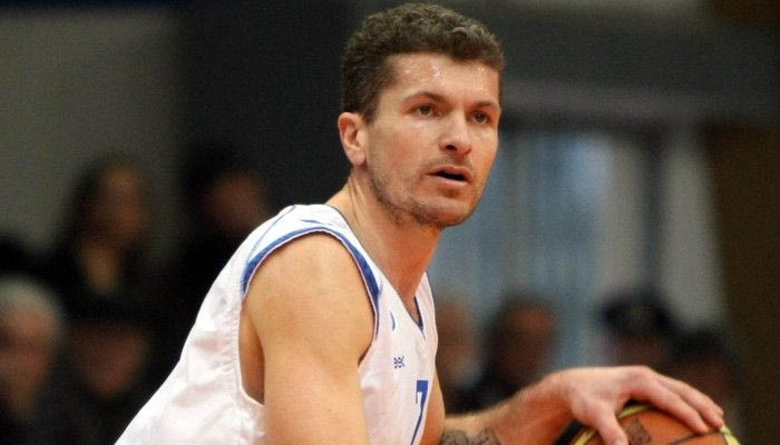 Ξανά χωρίς Καλαϊτζή