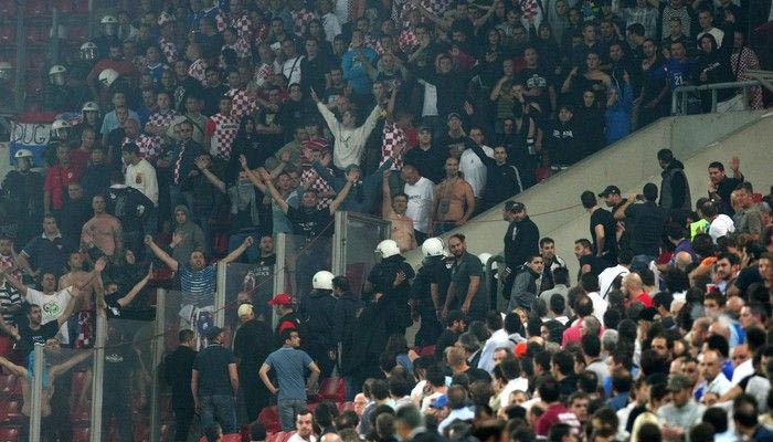 Επεισόδια και προσωρινή διακοπή στο Καραϊσκάκη