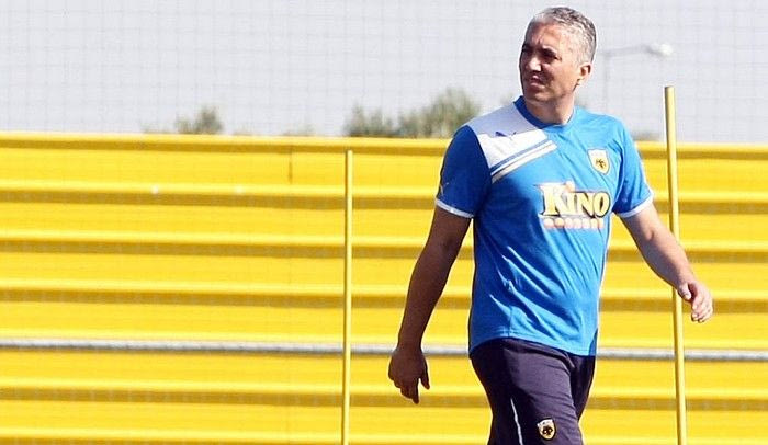 Στο πυρ το εξώτερον ο Κωστένογλου!