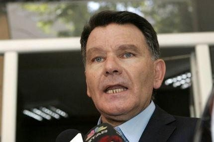 “Παράνομη η αποχή των ομάδων”