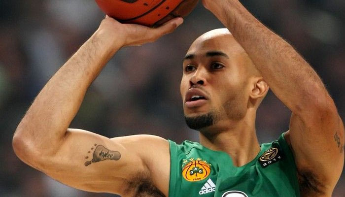 Λόγκαν: “Με ενέργεια από την αρχή”