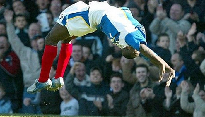 Στην Μπλάκπουλ ο Λούα Λούα