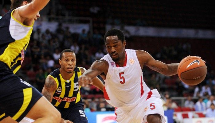 Εσπευσμένα στην Αθήνα ο Λούκας