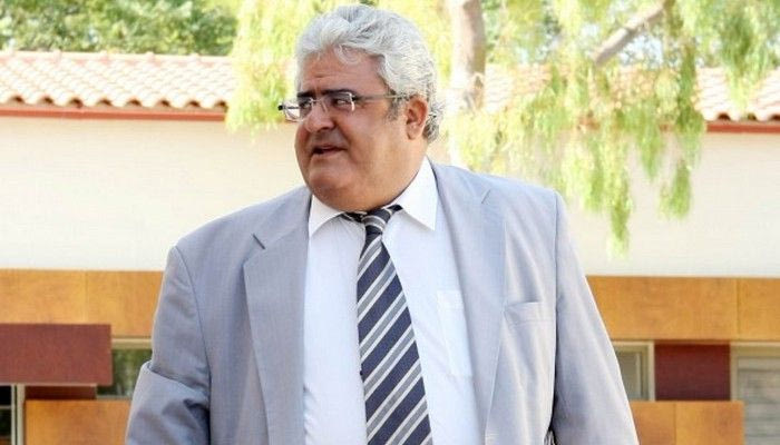 “Νομικό πραξικόπημα”