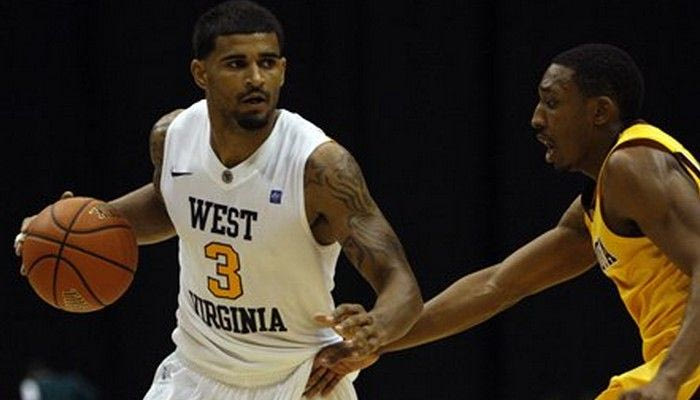 Δύο μήνες στον Μίτσελ