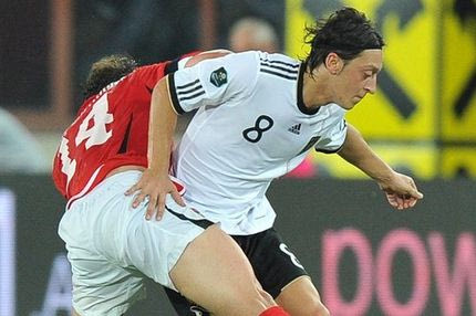 Επιστρέφει ο Οζίλ