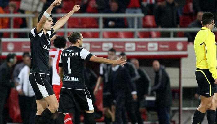 Συμπλήρωσε κάρτες ο Στάθης Ταυλαρίδης