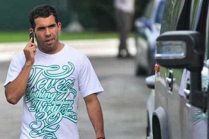 Στο πλευρό του Τέβεζ οι Αγγλοι ποδοσφαιριστές