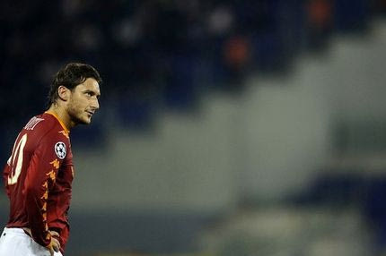 Εκτός ντέρμπι ο Τότι, κίνδυνος και για Κλόζε