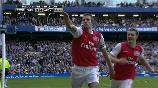 Κατηγορούμενος για φασιστικό χαιρετισμό ο Φαν Πέρσι