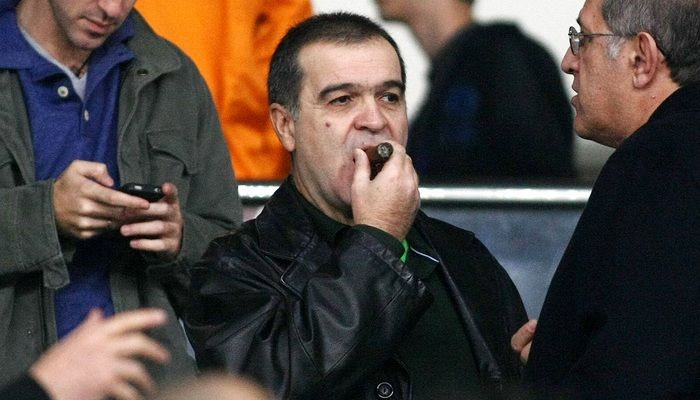 Bιάστηκε ο Βγενόπουλος