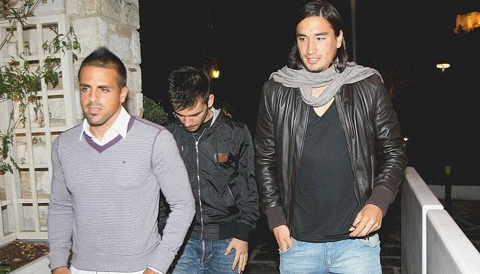 Το δείπνο των “πράσινων”. Δείτε videos