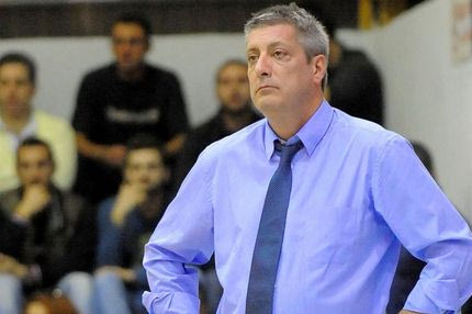 Φραγκιάς: “Σπουδαία νίκη”. Φλεβαράκης: “Αν δεν μπαίνουν τα σουτ”.