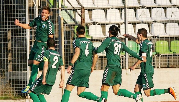Ρουσσάρης: “Να παραιτηθεί ο κ.Παπουτσάκης”