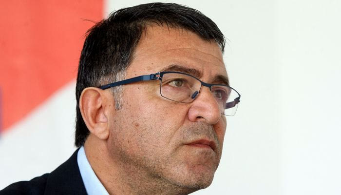 Κώλυμα με Λεμονή, προχωράνε το plan B
