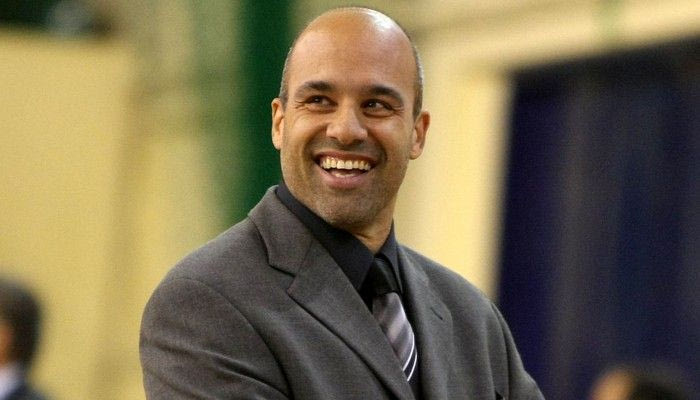 Λυκογιάννης: “Καθαρή νίκη”. Καλαφατάκης: “Θα μας κάνουν μαριονέτες”