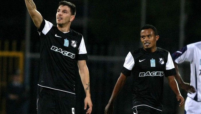 Ετοιμοπόλεμοι Μάντζιος και Σουμπίνιο