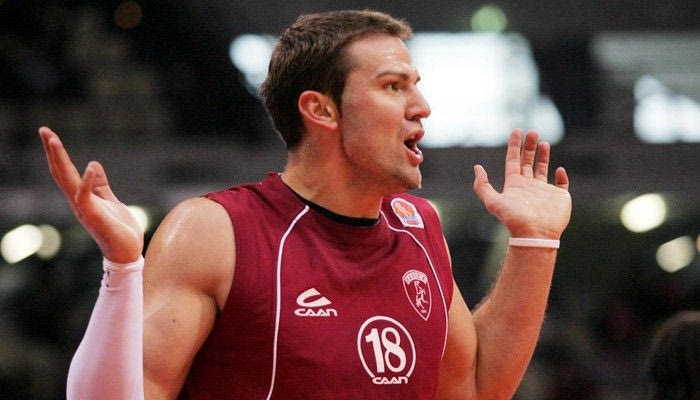 Eχασε τη γυναίκα του ο Νάγκις!