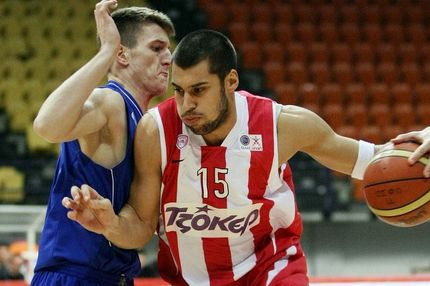 Ολυμπιακός – Περιστέρι 92-65