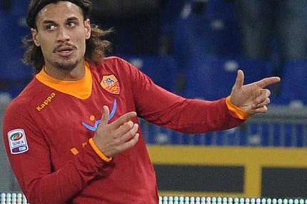 Μπουνιά στον Λαμέλα έριξε ο Οσβάλντο