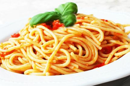 Κοτόπουλο με μακαρόνια για πρωινό