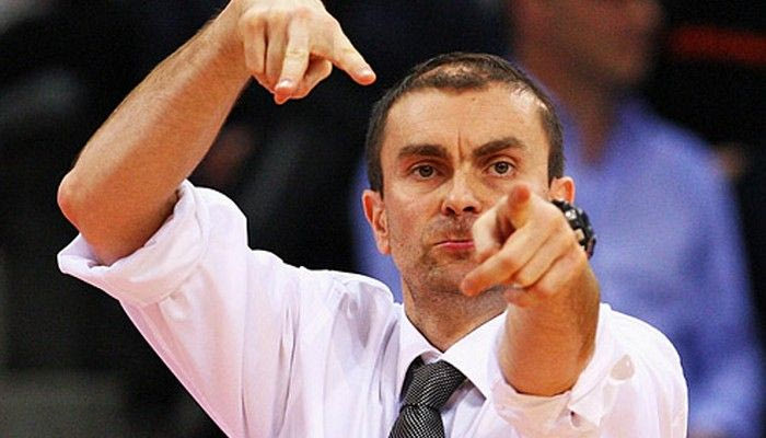 Στο τιμόνι της Ροάν ο Παβίσεβιτς