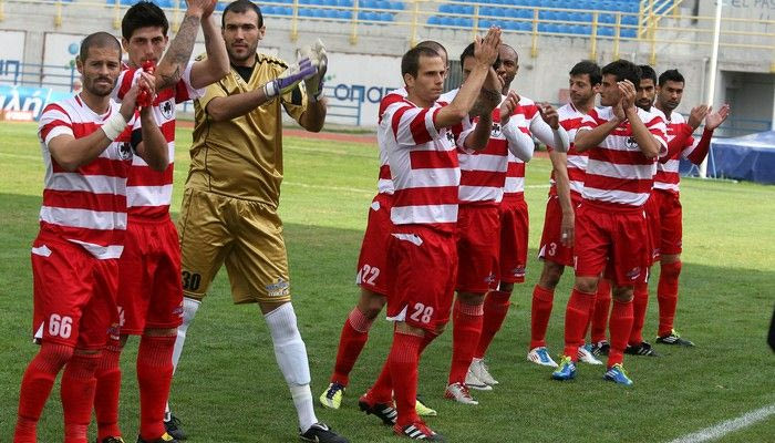 Πήρε το ντέρμπι κι επανήλθε στην κορυφή ο Πλατανιάς