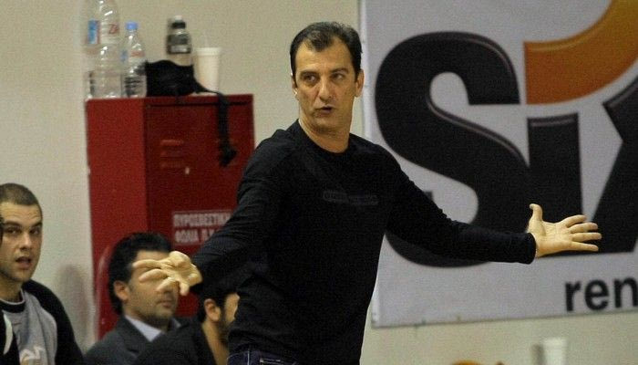 Τέλος ο Βλάχος, άρχισε η αναζήτηση προπονητή
