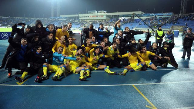 Οι είκοσι ήρωες του ΑΠΟΕΛ (videos)