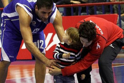Μικρός εισβολέας!