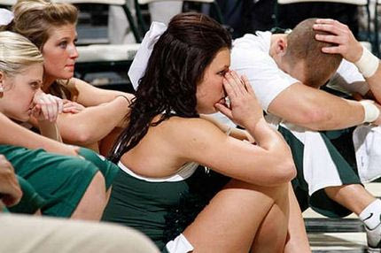 Τρομακτικός τραυματισμός cheerleader