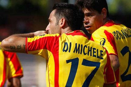 Εκπληκτικό ανάποδο ψαλίδι του Ντι Μικέλε