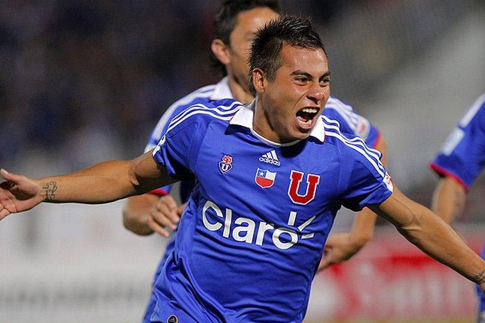 Συμφώνησε με τον Χιλιανό Εδουάρδο Βάργκας