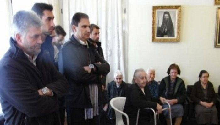 Επίσκεψη στο Δεκάζειο Γηροκομείο